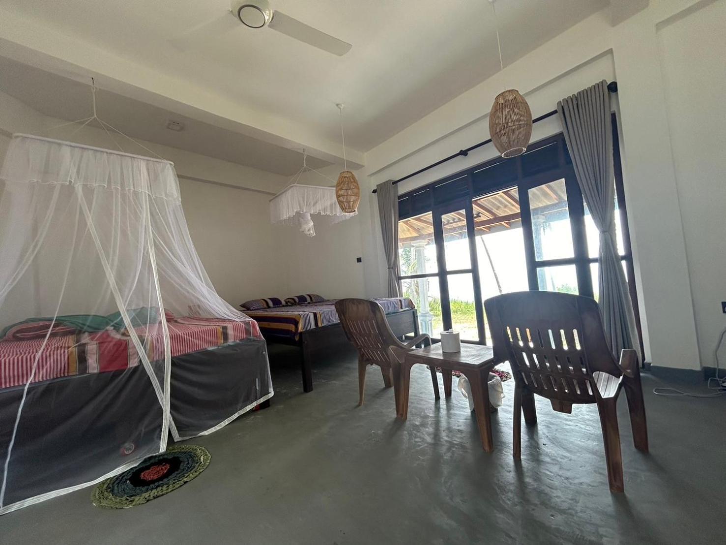 Bed and Breakfast Pemuyan Mirissa70 Exterior foto